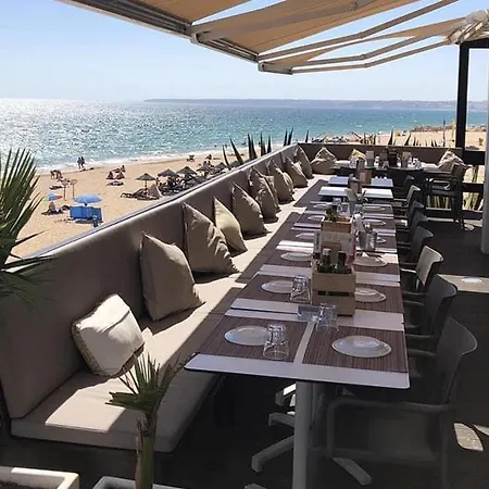 The Concierge - Pool & Tennis Vila *