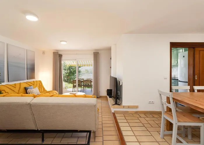 The Concierge - Pool & Tennis Albufeira